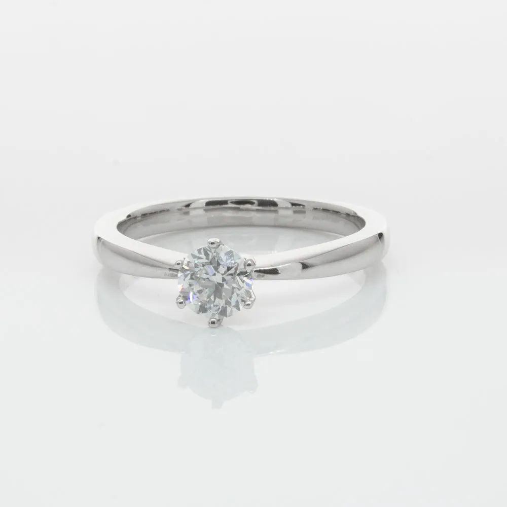 18ct White Gold .50ct Diamond Nova Ring