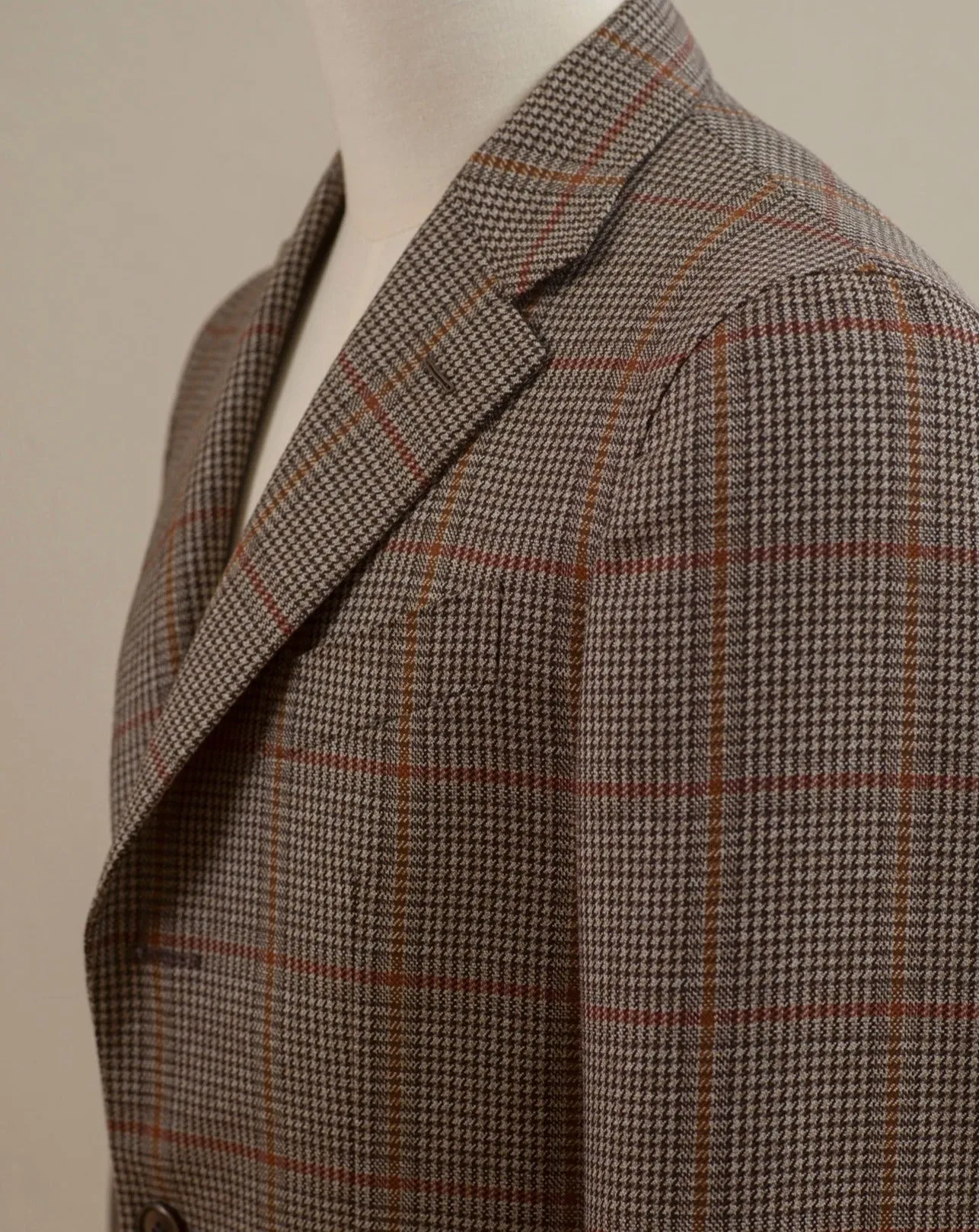 Caruso Brown Houndstooth Jacket With Red Check