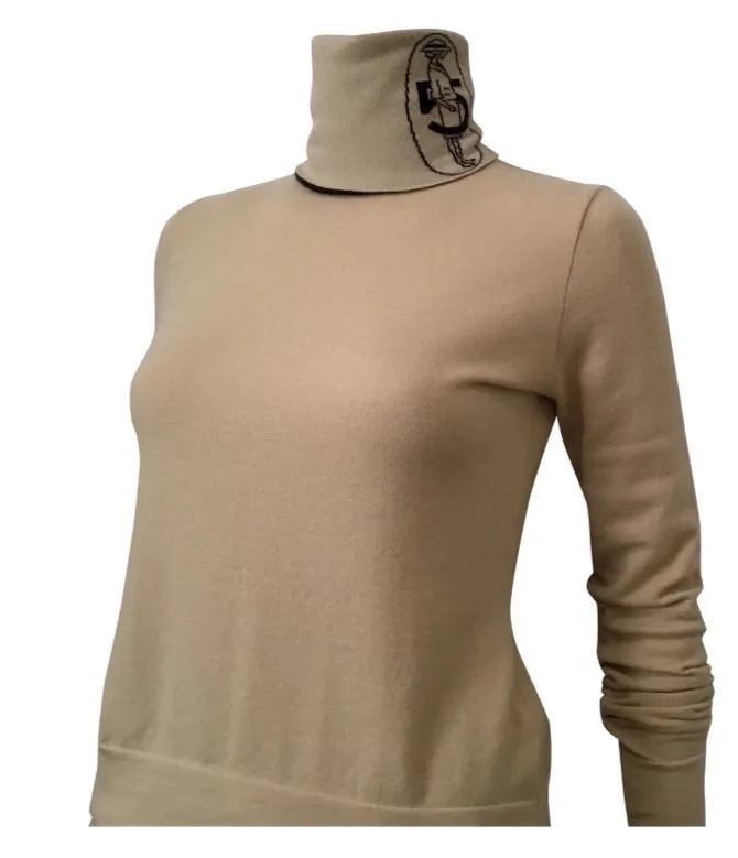 Chanel 04A Fall Light Brown Beige Turtle Neck Coco Cashmere Sweater FR 38 US 4/6