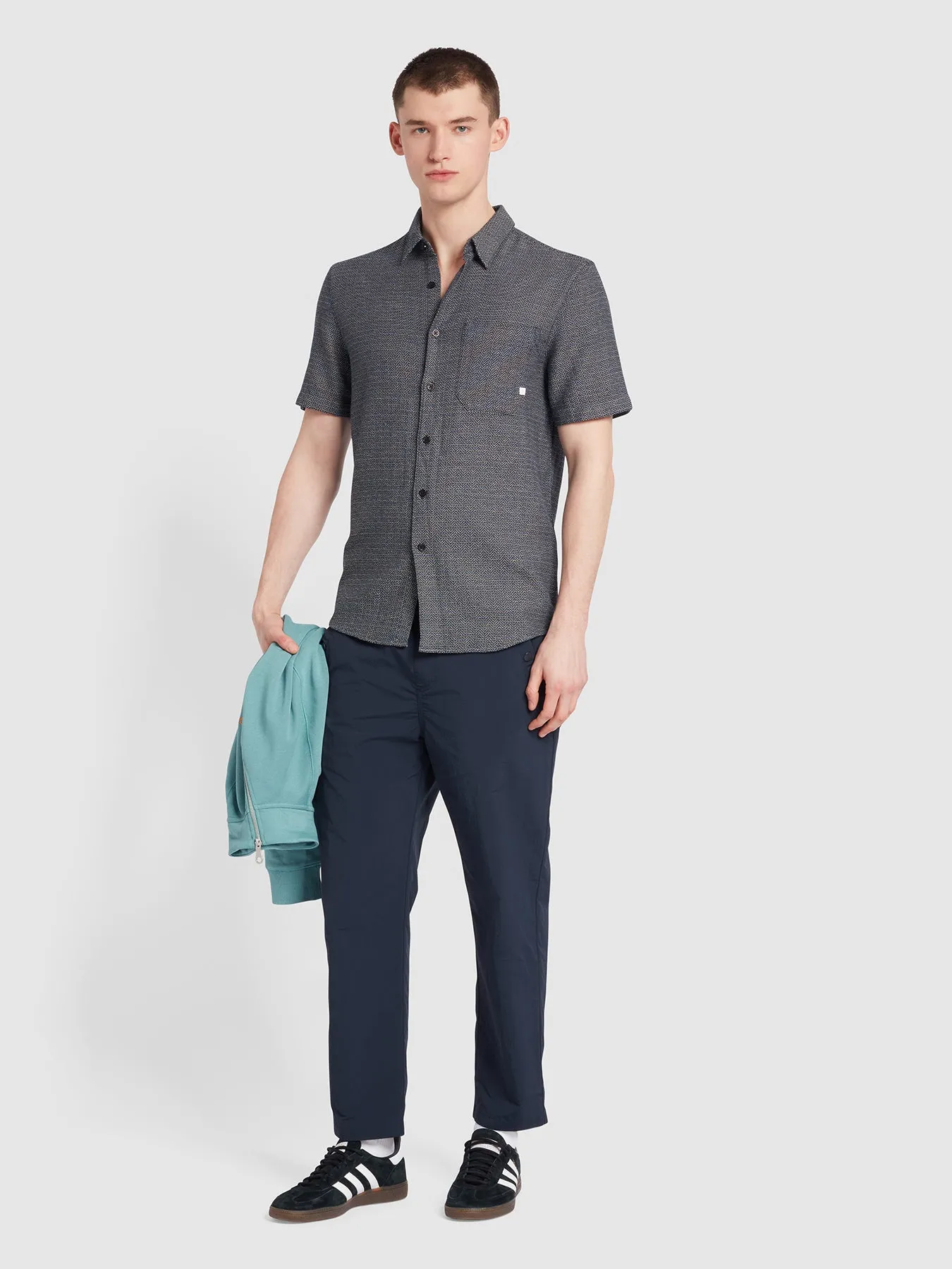 Denzie Jacquard Short Sleeve Shirt In True Navy