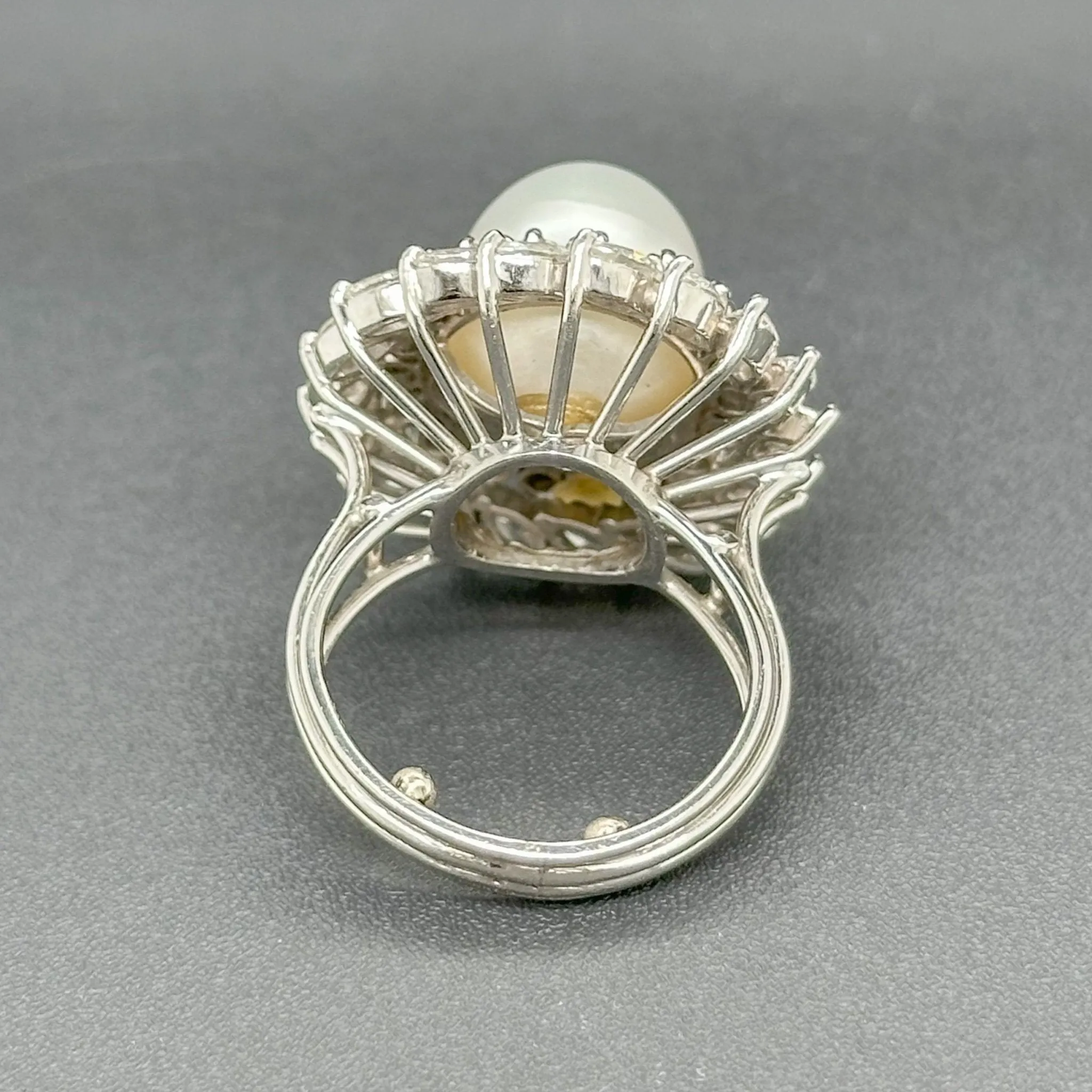 Estate Platinum South Sea Pearl & 2.85ctw G-H/VS2-SI1 Diamond Cocktail Ring