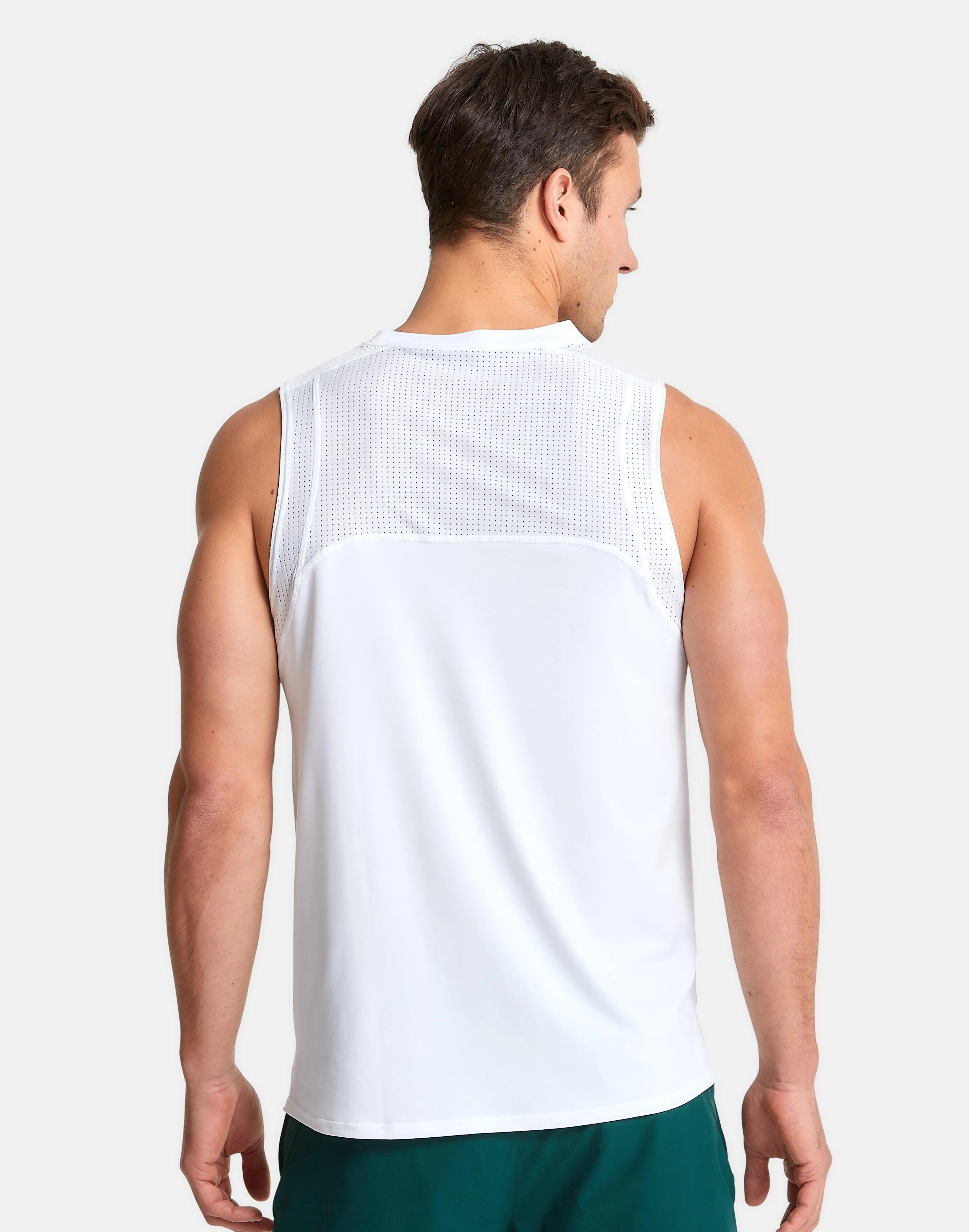 Mens Celero Vest in Striker White