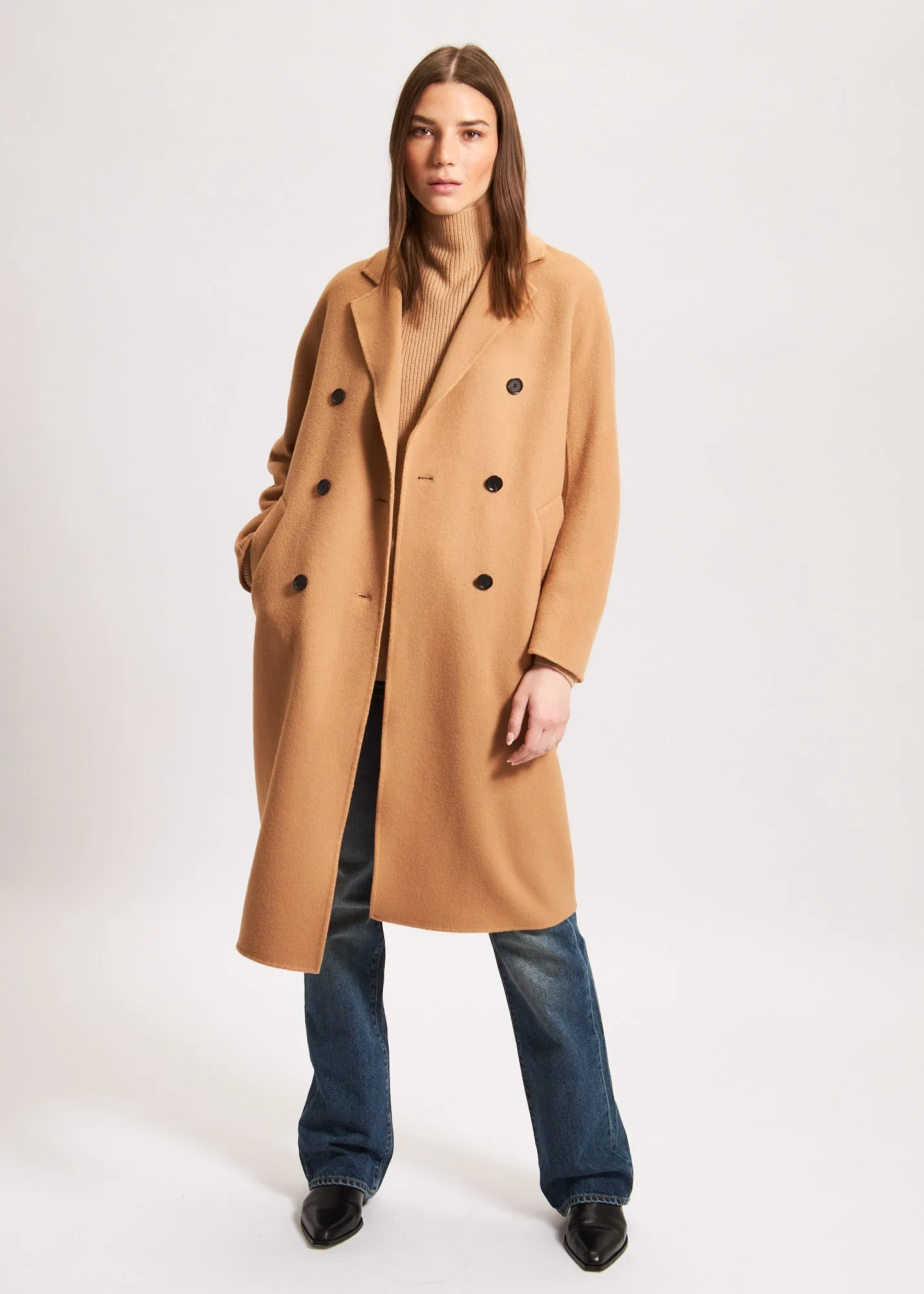 OVERSIZED DOUBLE BREASTED WOOL COAT