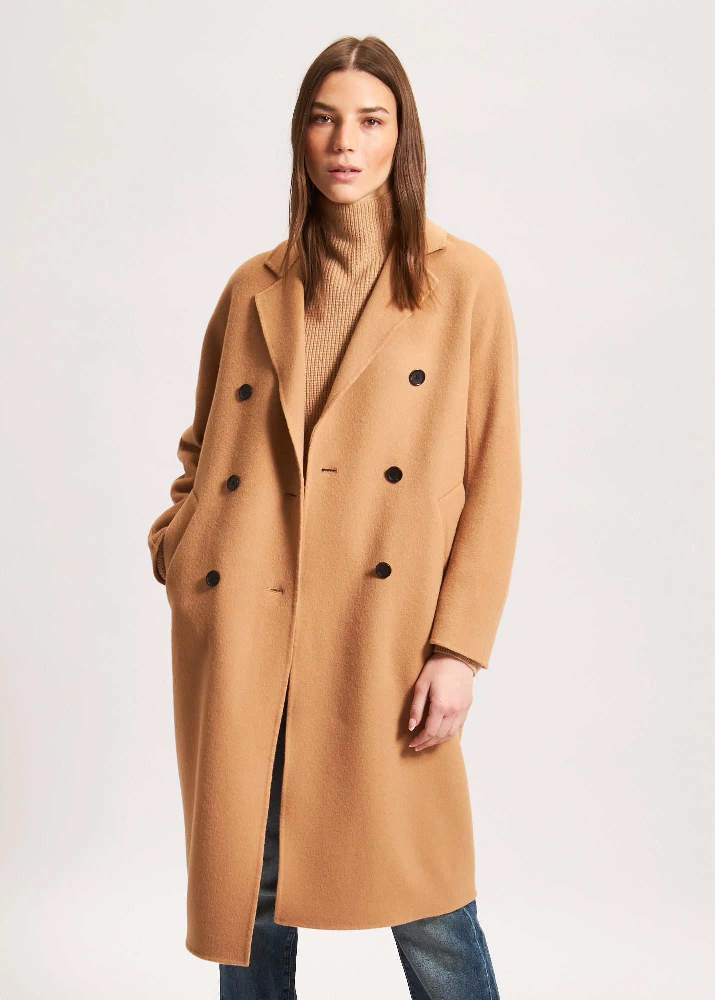 OVERSIZED DOUBLE BREASTED WOOL COAT